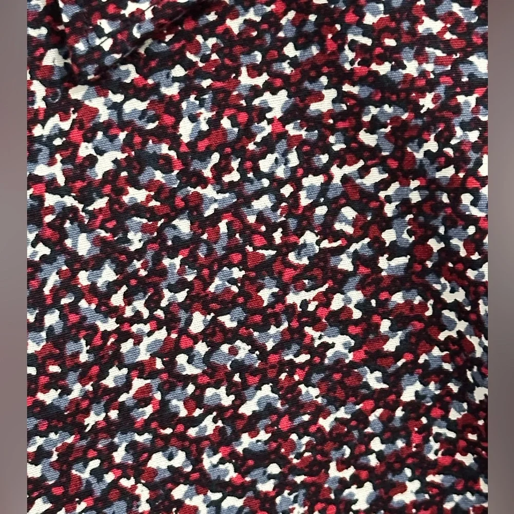 NWT - Perry Ellis Men”s Long Sleeve, Red & Gray Slim Fit Button Down - Picture 5 of 7